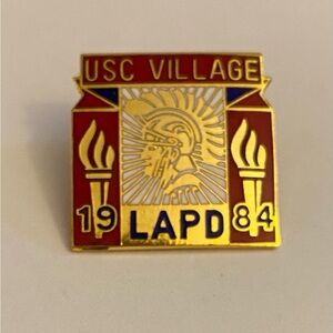 USC Village LAPD 1984 Los Angeles Police Department Pin